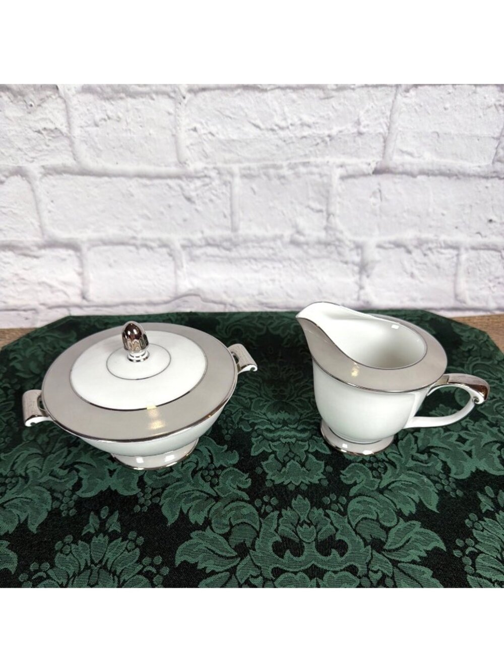 Vintage Sango Platina Sugar Bowl Lid Creamer Set  Japan MCM White Gray Platinum - Picture 3 of 16